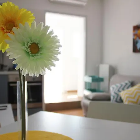 Apartment Sweet *